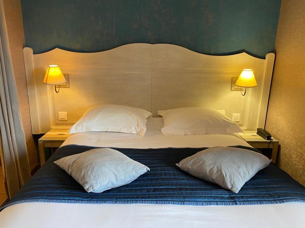 Hotel Saint-Pierre Pontarlier Esterno foto